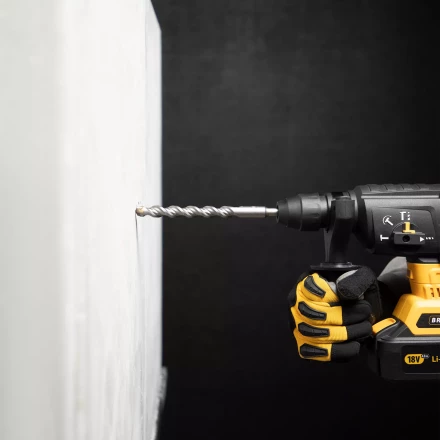 Бур по бетону Denzel, 16 x 210 мм,двойная спираль, три пылеотводящие кромки, 705037 купить в Урае