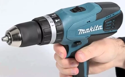 Аккумуляторная дрель -шуруповерт Makita HP457DWE купить в Урае
