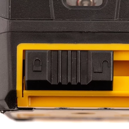 Лазерный уровень LX 02 Red, 20 м, 635 нм, резьба 1/4&quot; Denzel 35056 купить в Урае