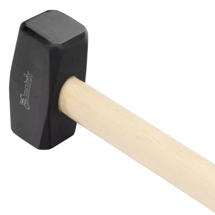 Кувалда, 4000 г, кованая головка, деревянная рукоятка 700мм Matrix 11031 купить в Урае