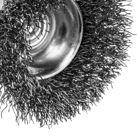 Набор щеток для дрели Denzel, 2 Плоские 50-75мм, 3 Чашки 25-50-75мм, шпилька,  нерж.вит. проволока 74493 купить в Урае