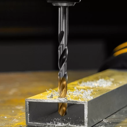 Сверло спиральное по металлу Denzel 9 x 125мм, Р6М5, Golden Tip, многогранная заточка, 718284 купить в Урае