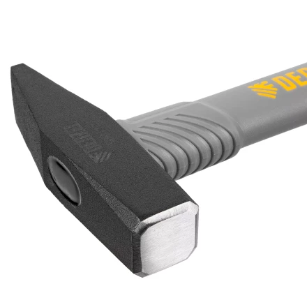 Молоток слесарный, 500 г Denzel 10485, кованый, фибергласовая рукоятка c TPR покрытием купить в Урае