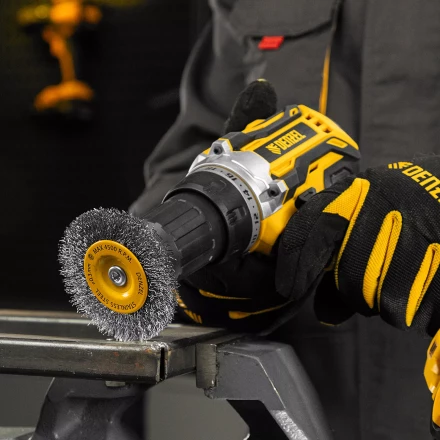 Щетка для дрели, 75 мм, Плоская, со шпилькой, нержавеющая витая проволока Denzel 744603 купить в Урае