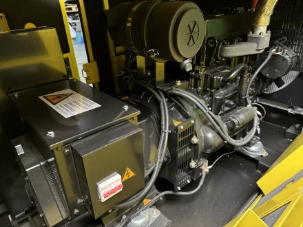 Дизельный генератор Vektor AD-20Y-T400 в шумозащитном кожухе купить в Урае