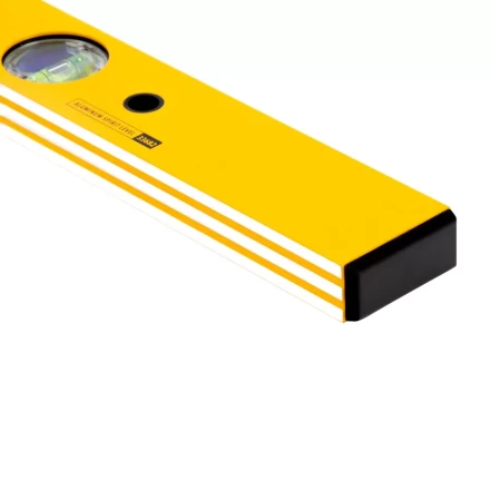 Уровень алюминиевый, 800 мм, фрезерованный, 3 глазка Denzel 33682 купить в Урае