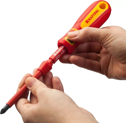 Набор &quot;Х-Drive ELECTRO&quot;: Высоковольтные отвертки, сменные стержни, ключи специальные, до 1000В, 18 предм, KRAFTOOL 220092-H18 купить в Урае