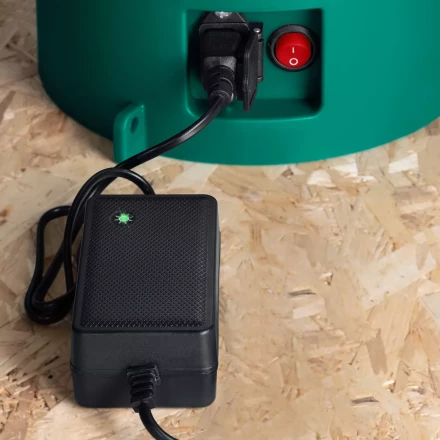 ЗУБР 5 л, аккумуляторный опрыскиватель (ОПС-5) купить в Урае