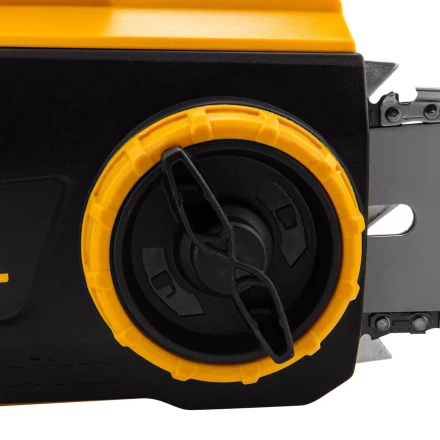 Пила цепная электрическая Denzel EDS-1800P 95615, 1.8 кВт,поперечная, шина 40 см, шаг 3/8, паз 1.3 мм, 57 звеньев купить в Урае