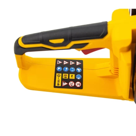 Цепная пила аккумуляторная бесщеточная RCS400-36, Li-ion, 36 В, 4 Ач, шина 400 мм Denzel 58610 купить в Урае