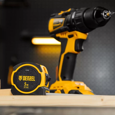 Рулетка Denzel 5м х 25мм, двухкомп. корпус, магнитный обрезиненный зацеп, 31532 купить в Урае