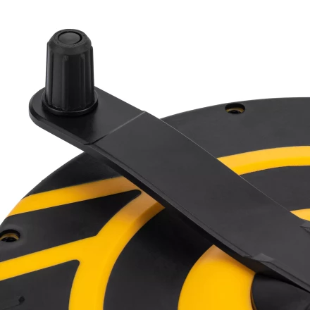 Рулетка геодезическая 50 м х 15 мм  Denzel 31292, закрытый корпус, фиберглассовая лента купить в Урае