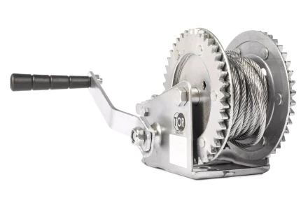 Лебедка ручная TOR ЛН-1200 (LHW) г/п 0,5 т длина троса 20 м (серия G) 113053 купить в Урае