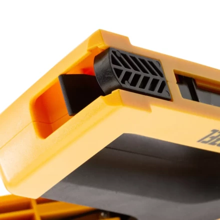 Степлер мебельный, пластиковый корпус, тип скобы: 13, 53, 300, 6-14 мм, Denzel 40210 купить в Урае