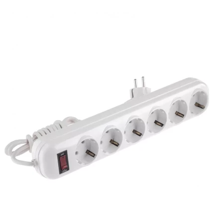 Удлинитель бытовой с заземлением и выключателем 2 м 6 розеток 10 A серия УХз10 Denzel 95980 купить в Урае