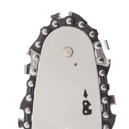 Пила цепная электрическая Denzel EDS-2200 2.2 кВт продольная шина 45 см шаг 3/8 паз 1.3 мм 62 звена 95619 купить в Урае