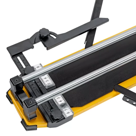 Плиткорез Denzel 1000х14мм, цельнометал. напр., каретка на подш., стальная станина, рукоятка-пенал 877012 купить в Урае