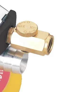 Пневмошлифмашина орбитальная Fubag SR 150 CV с пылеотводом c набором купить в Урае