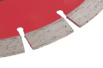 Диск алмазный отрезной сегментный ф180х22,2мм тонкий сухое резание MATRIX Professional 730647 купить в Урае