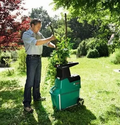 Измельчитель садовый Bosch AXT 25 TC купить в Урае
