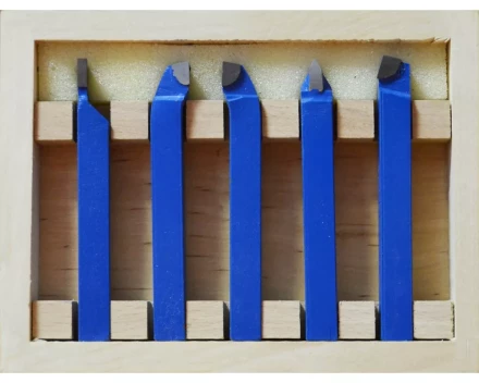 Набор токарных резцов по металлу 5 шт 23360 купить в Урае