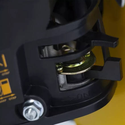 Мотопомпа бензиновая для чистой воды PX-80, 7 л.с, 3&quot;, 1000 л/мин, глубина 8 м, напор 30 м Denzel 99202 купить в Урае