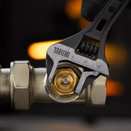 Ключ разводной Denzel, 150 мм, CrV, кованый 15747 купить в Урае