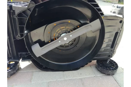 Электрическая газонокосилка Champion EM4118 купить в Урае