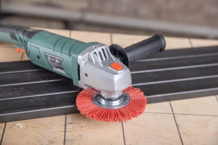 Кордщетка HAMMER плоская 125мм для УШМ нейлон (207-115) купить в Урае