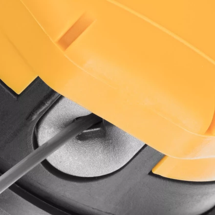 Катушка  триммер. полуавтомат. легкая заправка гайка М10 М10 М8, лев. шаг 1,0  1,25мм// Denzel 96390 купить в Урае