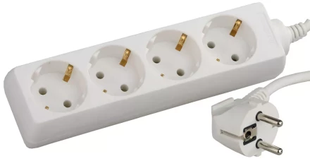 Удлинитель СВЕТОЗАР электрический с заземлением, евро, 4 гнезда, 5м SV-55043-5 купить в Урае