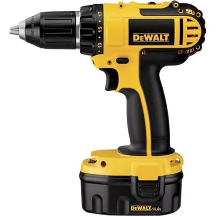 Дрель-шуруповерт аккумуляторная DeWalt DC 730 KA купить в Урае