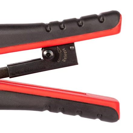 Кримпер многофункциональный КВТ HT-106E с 3 встроенными модулями для обжима RJ-45, RJ-12, RJ-11 (86603) купить в Урае