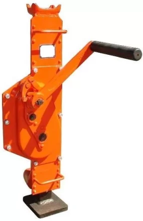 Домкрат реечный TOR ДР 5000 5 т с обрезиненной ручкой 1040874 купить в Урае