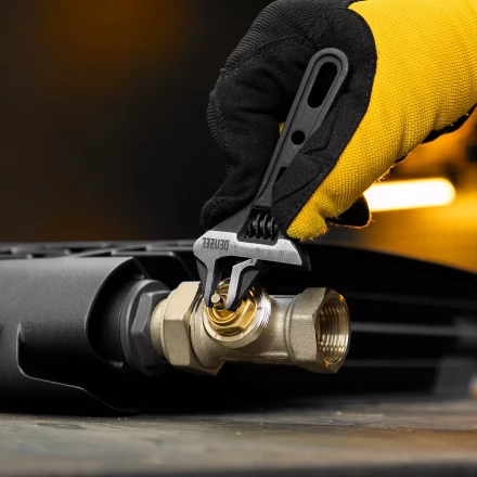 Ключ разводной 115 мм Denzel, CrV, кованый, укороченная рукоятка 15751 купить в Урае