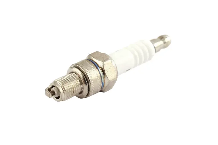 Свеча зажигания HAMMER A7RTC купить в Урае