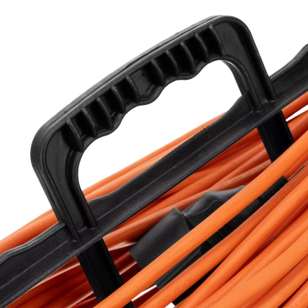 Удлинитель-шнур силовой Denzel Garden Series, ПВС, 20м, 1 розетка 3 x 1,5 мм, 3 м 37408 купить в Урае