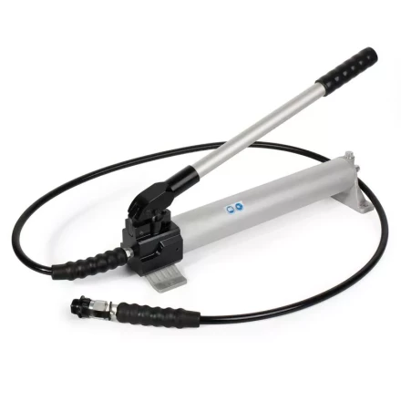 Помпа гидравлическая ручная ПМР-7009А КВТ купить в Урае