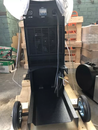 Полуавтоматический сварочный аппарат инверторный Ресанта САИПА-350 купить в Урае