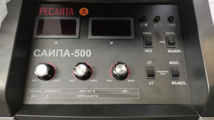 Полуавтоматический сварочный аппарат инверторный Ресанта САИПА-500 купить в Урае