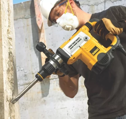 Молоток отбойный D 25831 К DeWalt купить в Урае