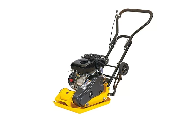 Виброплита TOR T-80 86 кг, 13кН Loncin бак, коврик, колесный комплект 1025049 купить в Урае
