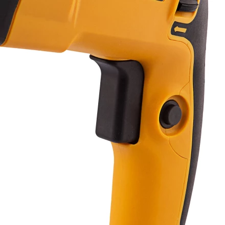 Перфоратор электрический RHH-800-26  SDS-plus 800 Вт 3 Дж  3 плюс 1 режим Denzel 26607 купить в Урае