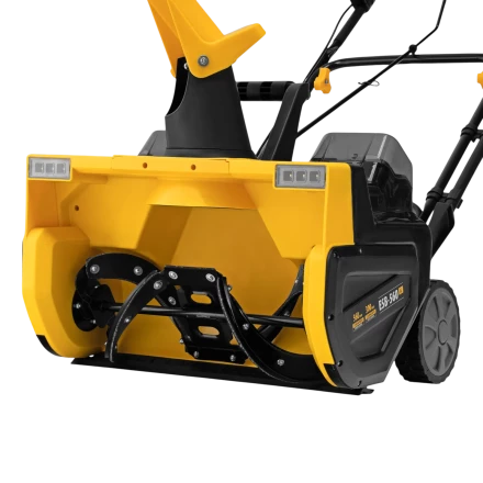 Снегоуборочная машина аккумуляторная, ESB-560Li, 560 мм, 40В, 2 АКБ 5 Ач, ЗУ, метал. шнек Denzel 97639 купить в Урае