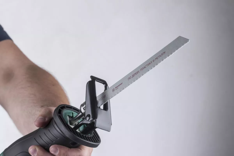 Полотно для сабельной пилы HAMMER 225мм, TPI 10-14, BIM, 2шт/уп (Flex 225-006) купить в Урае