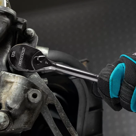 Ключ-трещотка 3/8&quot; Gross 14051, CrV, 120 зубьев, цельнометаллический, хром купить в Урае