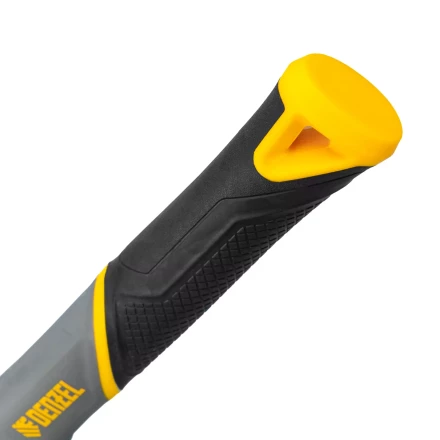 Кувалда с клиновидным бойком 1,35 кг Denzel 11015, фибергласовая рукоятка c TPR купить в Урае