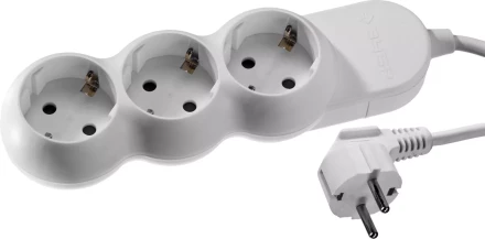 Удлинитель ЗУБР &quot;ПРОФЕССИОНАЛ&quot; на катушке, ПВС 3х1,5кв мм, 4 гнезда, макс мощн 3500Вт, 50м 55082-50 купить в Урае