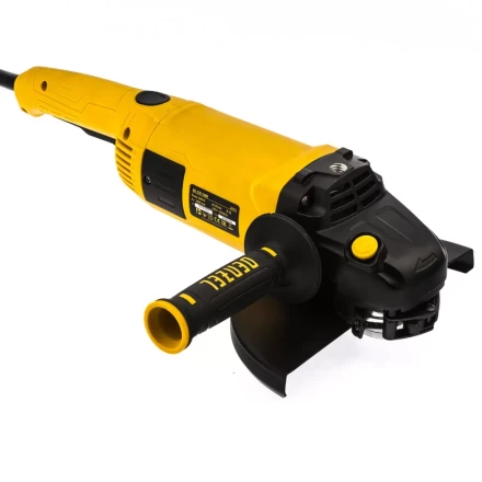 Угловая шлифмашина AG-230-2400 Denzel 26915 купить в Урае