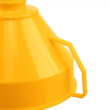 Воронка пластиковая 160 мм с металлическим ситом и гибким наконечником Denzel 537206 купить в Урае